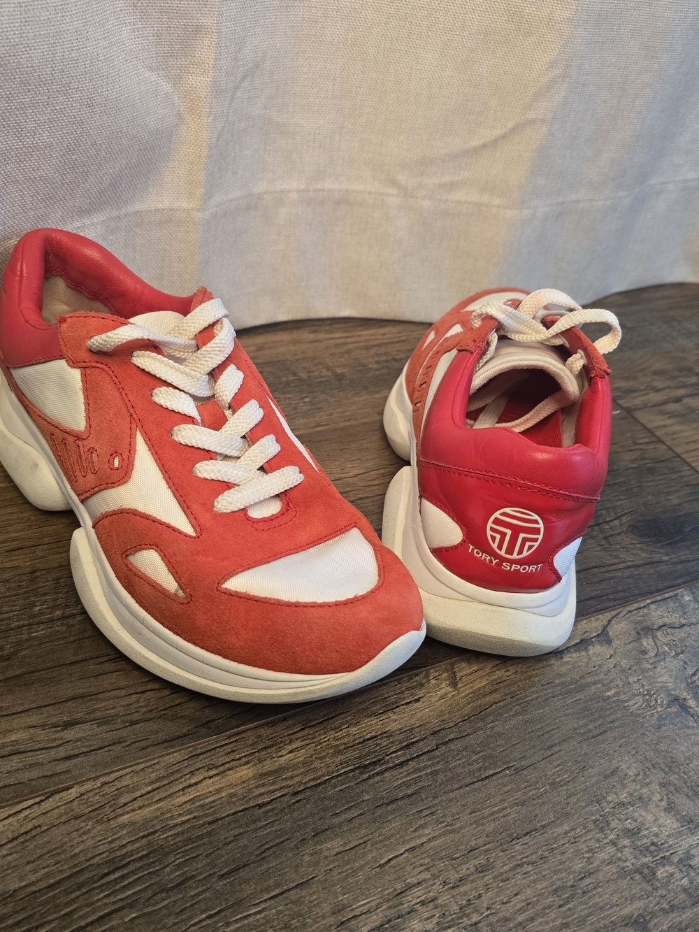 Tory Sport by Tory Burch Bubble Sneakers Red White Colorblock - Size 6M